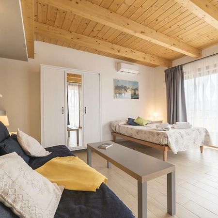치암피노 Peperino Attic Flat 아파트 외부 사진