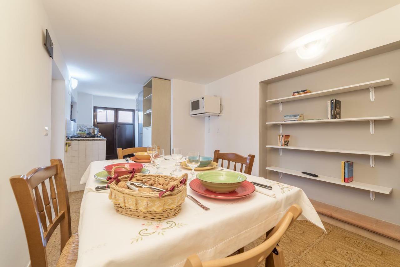 치암피노 Peperino Attic Flat 아파트 외부 사진