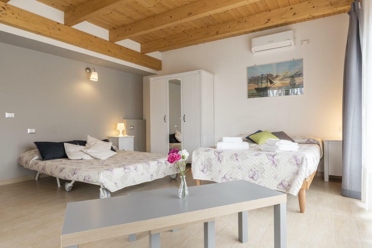 치암피노 Peperino Attic Flat 아파트 외부 사진